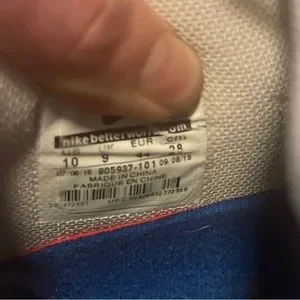 Men’s Size 10 Kobe Bryant X Sharkjaw SE Sneakers. Highly sought after!! Nike | Shoes | Mens Size Kobe Bryant X Sharkjaw Se Sneakers  main image 3